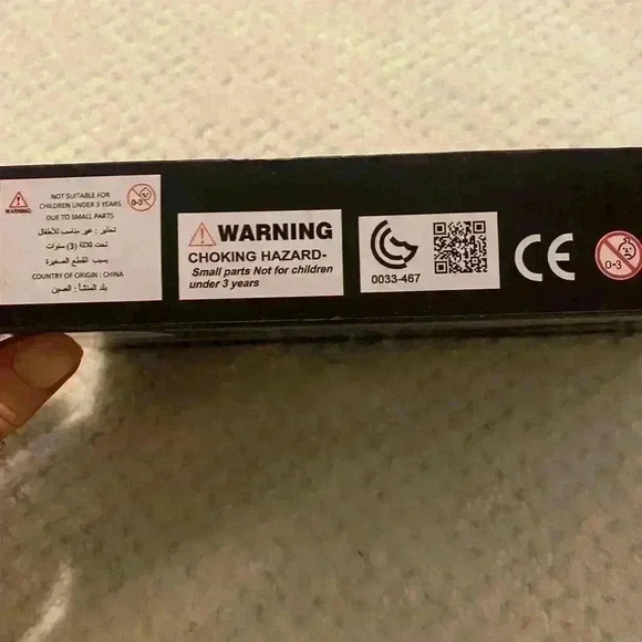 Magnetic 3-in1 travel board. Chess/checkers/backgammon. NIB - Picture 2 of 2